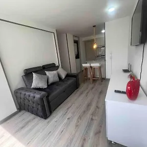 *hermoso Y Comodo Apartamento Cerca Al Aeropuerto Apartamento